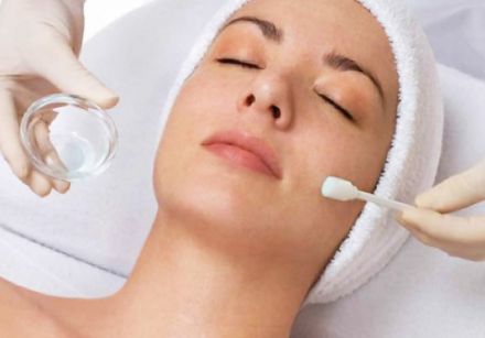 Peeling à l'acide trichloracérique (TCA)