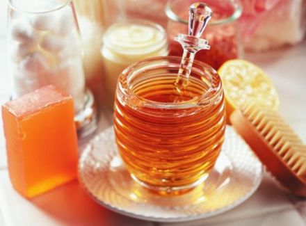 Beauté… au naturel... avec LE MIEL!